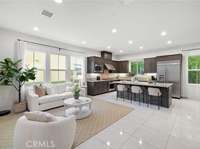 37 Castellana, Lake Forest (el Toro) CA 92630
