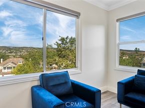 18 Bent Oak, Laguna Hills CA 92679