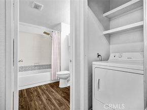 25713 Sycamore Pointe, Lake Forest (el Toro) CA 92630