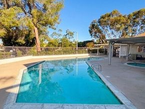 25713 Sycamore Pointe, Lake Forest (el Toro) CA 92630