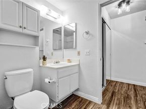 25713 Sycamore Pointe, Lake Forest (el Toro) CA 92630