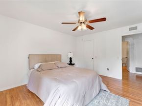 22198 Cedar Pointe 1F, Lake Forest (el Toro) CA 92630