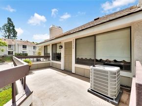22198 Cedar Pointe 1F, Lake Forest (el Toro) CA 92630