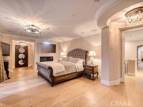 17 Long View, Laguna Hills CA 92679