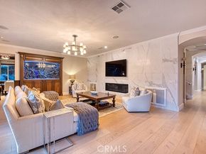 17 Long View, Laguna Hills CA 92679