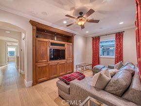 17 Long View, Laguna Hills CA 92679