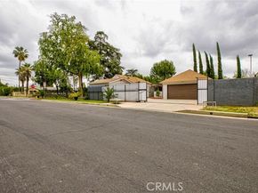 15556 Valerio, Van Nuys (los Angeles) CA 91406