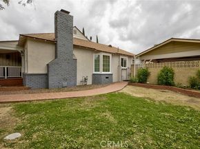 15556 Valerio, Van Nuys (los Angeles) CA 91406