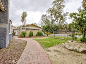 15556 Valerio, Van Nuys (los Angeles) CA 91406