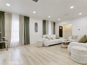 15556 Valerio, Van Nuys (los Angeles) CA 91406