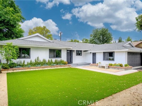 11555 Collett Ave, Granada Hills (los Angeles) CA 91344