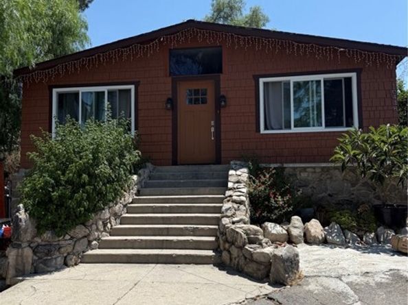 10418 Samoa Avenue, Tujunga (los Angeles) CA 91042