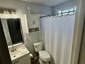 962 Kelvin, El Sobrante CA 94803