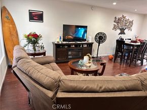 9831 Sepulveda Boulevard 26, North Hills (los Angeles) CA 91343