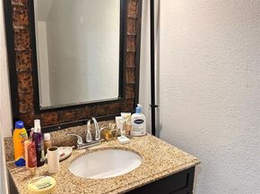 9831 Sepulveda Boulevard 26, North Hills (los Angeles) CA 91343