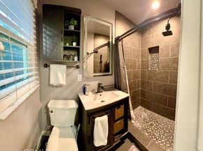8466 Springford Drive, Sun Valley (los Angeles) CA 91352