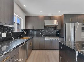 8127 Radford Avenue, North Hollywood (los Angeles) CA 91605