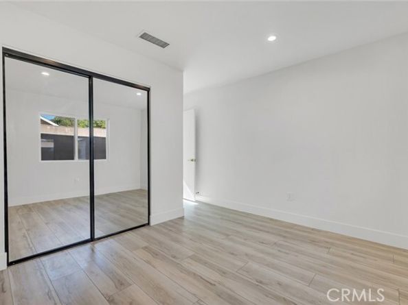 8127 Radford Avenue, North Hollywood (los Angeles) CA 91605