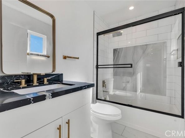 8127 Radford Avenue, North Hollywood (los Angeles) CA 91605