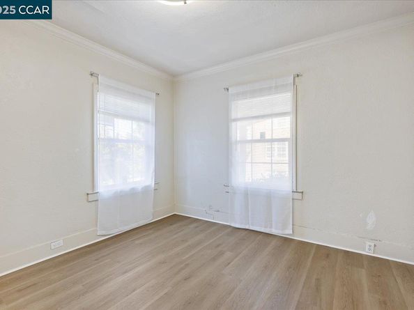 3220 Champion St, Oakland CA 94602