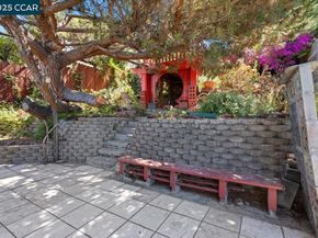 3220 Champion St, Oakland CA 94602