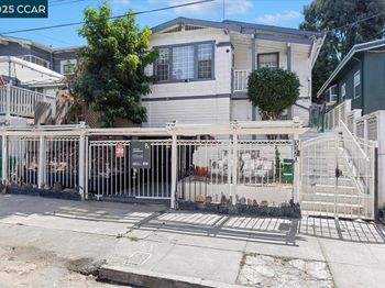 3220 Champion St