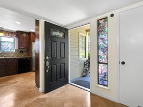 627 Alquire Pkwy, Hayward CA 94544