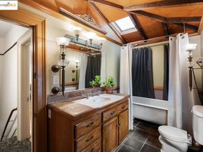 1924 7th Ave, Oakland CA 94606
