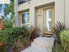 863 Lookout Street, Richmond CA 94804