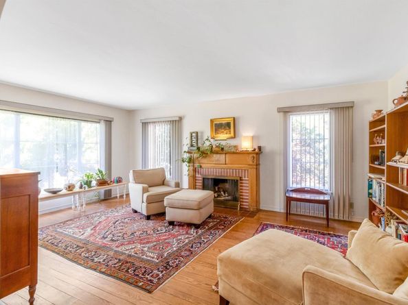 7415 Circle Hill Dr, Oakland CA 94605