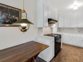 7415 Circle Hill Dr, Oakland CA 94605
