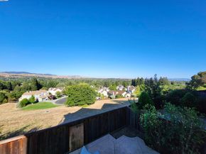 1823 Mockingbird Pl, Danville CA 94526