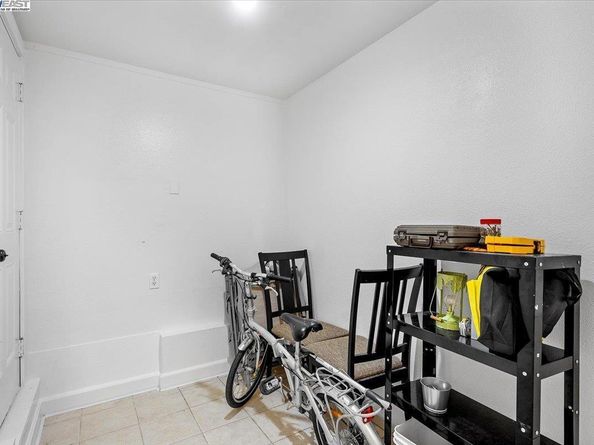 1539 International Blvd, Oakland CA 94606