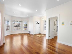 1539 International Blvd, Oakland CA 94606