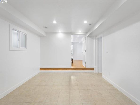 1539 International Blvd, Oakland CA 94606