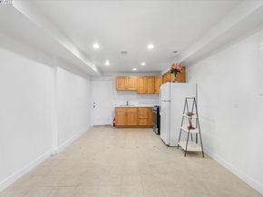 1539 International Blvd, Oakland CA 94606