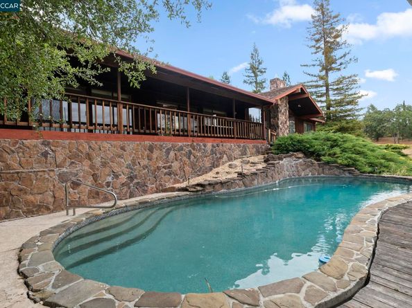47 Bella Vista Ct, Diablo CA 94528
