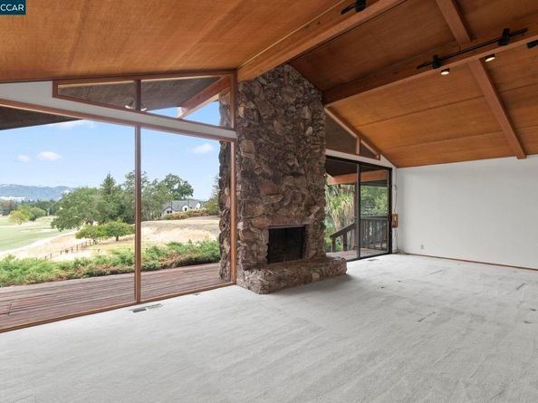 47 Bella Vista Ct, Diablo CA 94528
