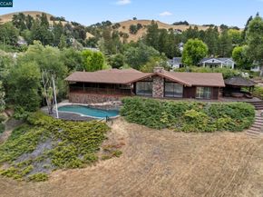 47 Bella Vista Ct, Diablo CA 94528