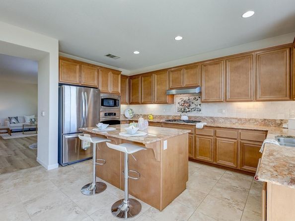 2528 Amantea Way, Dublin CA 94568