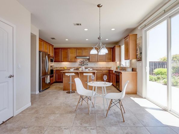 2528 Amantea Way, Dublin CA 94568