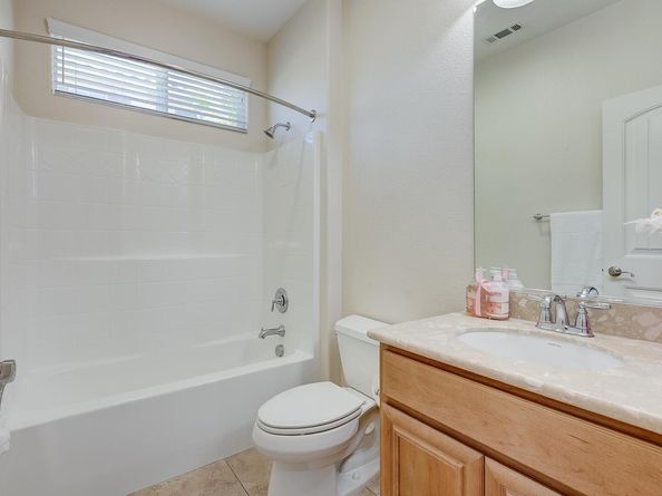 2528 Amantea Way, Dublin CA 94568