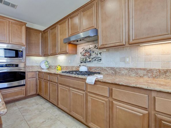 2528 Amantea Way, Dublin CA 94568