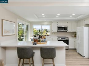 2073 Robb Rd, Walnut Creek CA 94596
