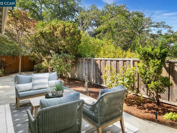 2073 Robb Rd, Walnut Creek CA 94596