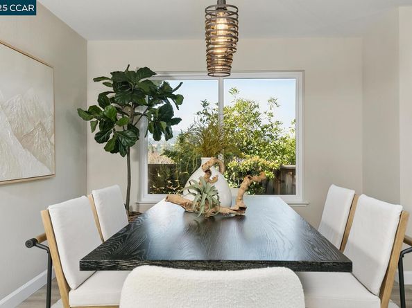 2073 Robb Rd, Walnut Creek CA 94596
