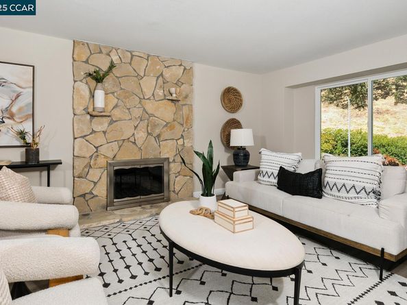 2073 Robb Rd, Walnut Creek CA 94596