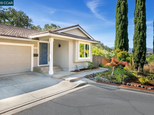 2073 Robb Rd, Walnut Creek CA 94596