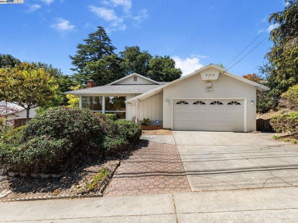 4520 Valley View Rd, Richmond CA 94803