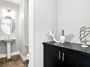 477 Mitchell Ave, Alameda CA 94501